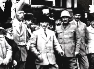 Milli Savunma Bakanlığı 19 Mayıs Mesajıyla Atatürk ve Kahramanları Andı