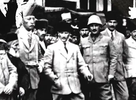 Milli Savunma Bakanlığı 19 Mayıs Mesajıyla Atatürk ve Kahramanları Andı