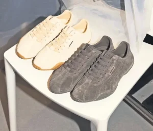 Moda dünyası spor ayakkabılarla yeni bir trend dalgası yaratmaya hazırlanıyor