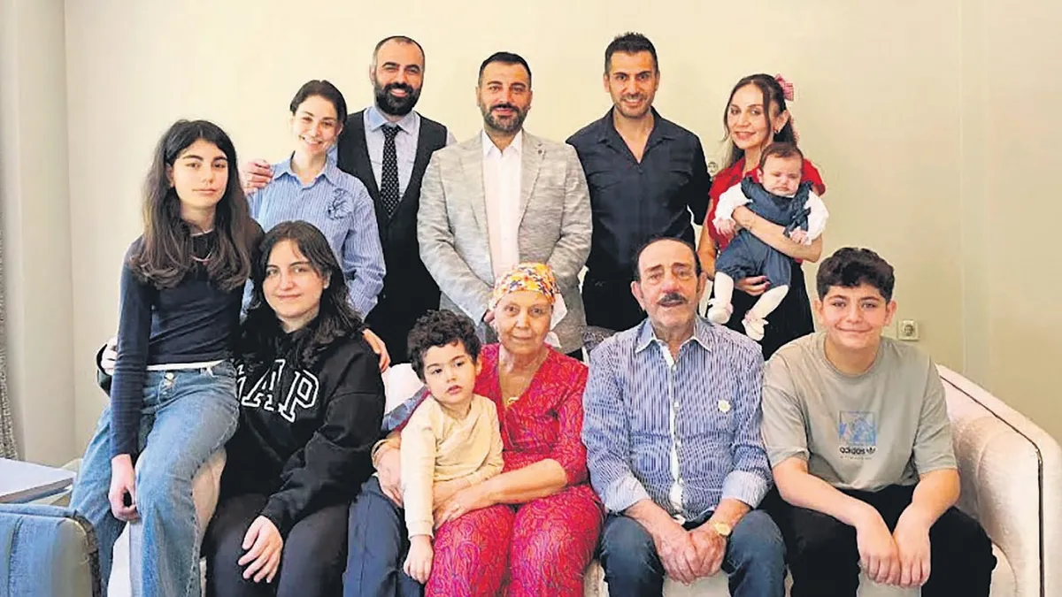Mustafa Keser 48 yıllık ailesinin sevgi ve saygı dolu tarihini paylaştı