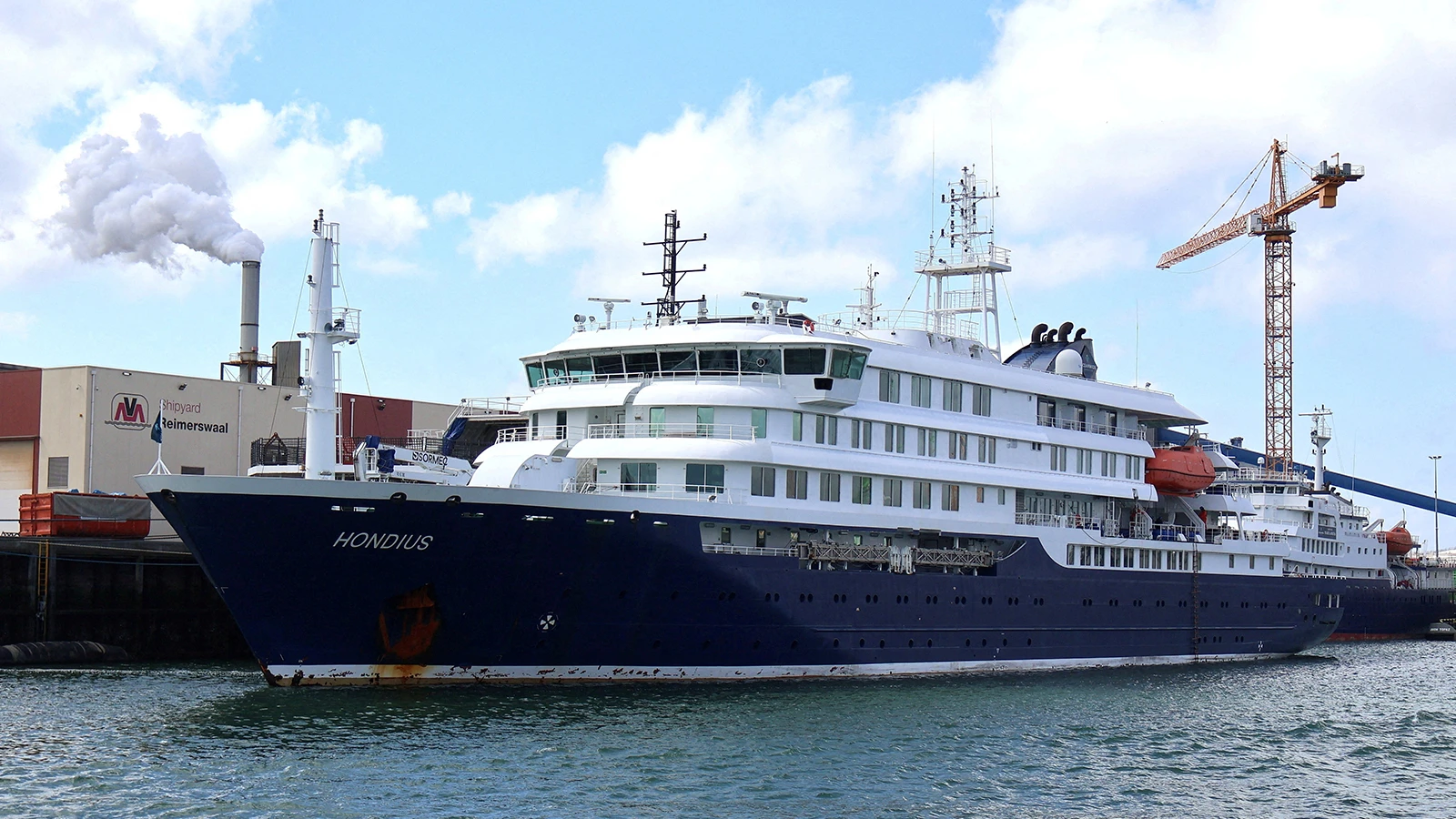 MV Hondius gemisinde hantavirüs paniği, üç yolcu yaşamını yitirdi