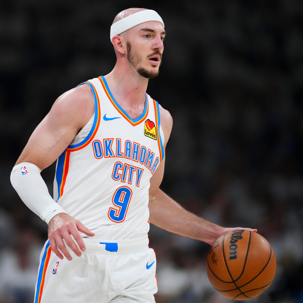 Oklahoma City Thunder play-off serisinde San Antonio Spurs karşısında avantaj sağladı