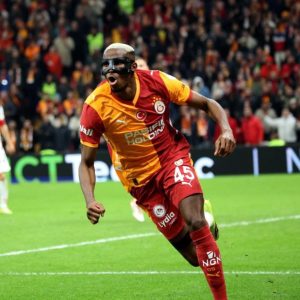 Osimhen, Galatasaray ile ilgili transfer söylentilerine tepki gösterdi