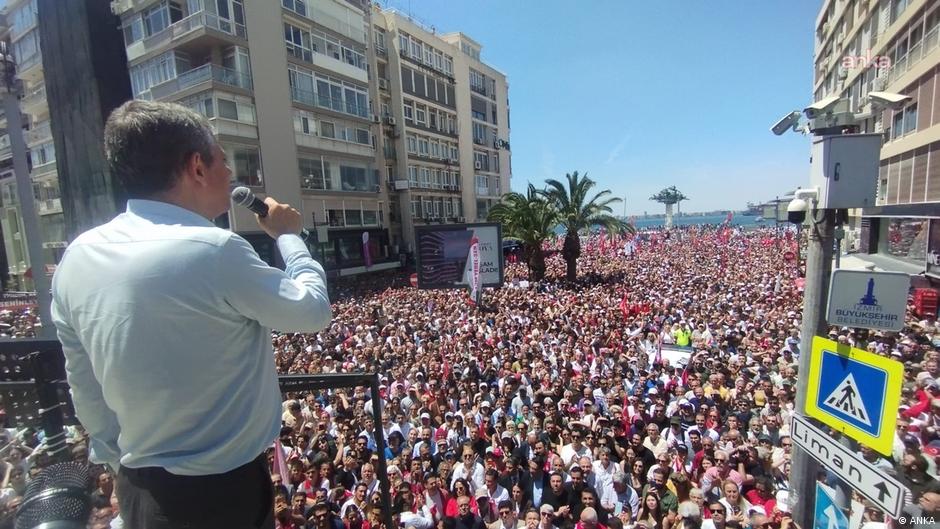 Özgür Özel’den Erdoğan’a sert uyarı ve Kılıçdaroğlu’na genel başkanlık çağrısı
