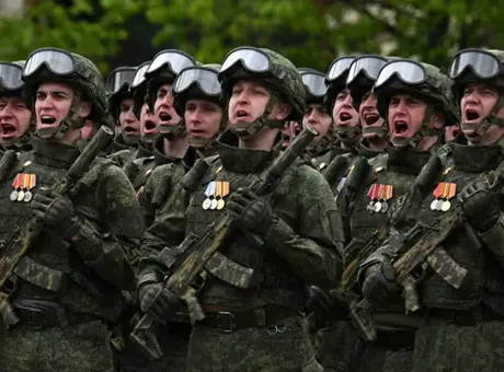 Putin’in Zafer Günü Töreninde NATO’ya Yönelik Sert Mesajları Dikkat Çekti
