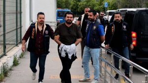 Rasim Ozan Kütahyalı yasadışı bahis operasyonunda gözaltına alınanlar arasında yer aldı