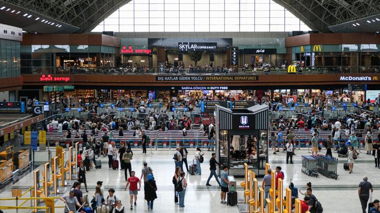 Sabiha Gökçen Havalimanı’nın mart yolcu trafiğinde yüzde 7,2 artış görüldü