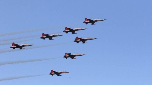 Samsun’da SOLOTÜRK ve Türk Yıldızları’nın prova uçuşları heyecan yarattı