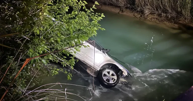 Şanlıurfa’da kanala devrilen otomobile yardım eden Suriyeli genç hayatını kaybetti