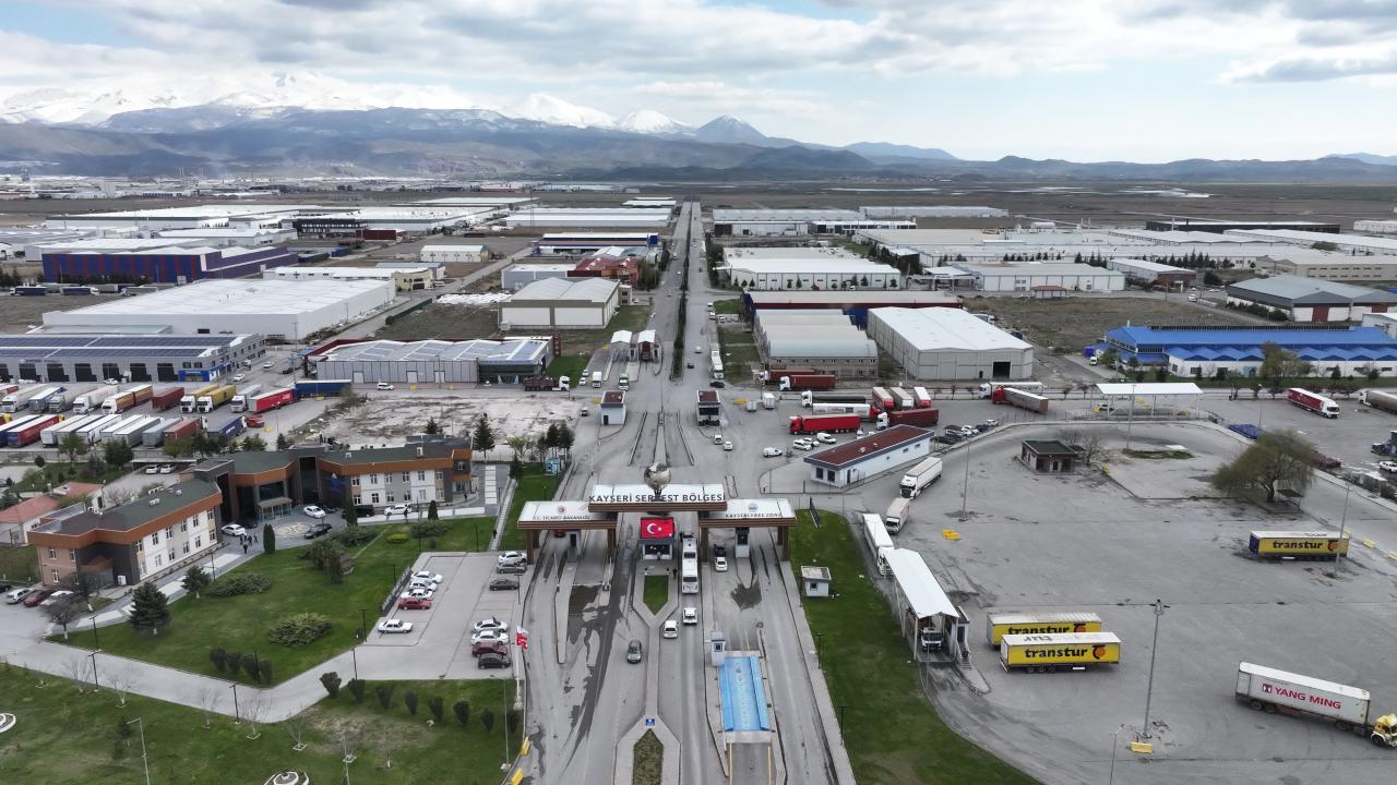 Serbest bölgeler 2026’nın ilk çeyreğinde ihracat rekoru kırarak 4,2 milyar dolara ulaştı