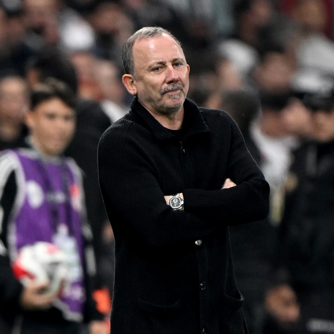 Sergen Yalçın Beşiktaş taraftarına çağrı yaptı, istifa sinyali verdi