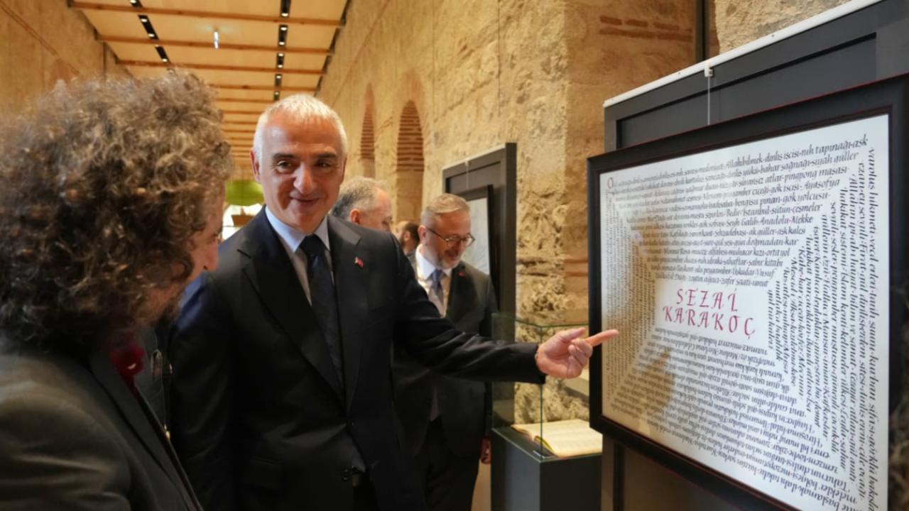 Sezai Karakoç’un saklı kalmış arşivleri Rami Kütüphanesi’nde meraklılarını bekliyor