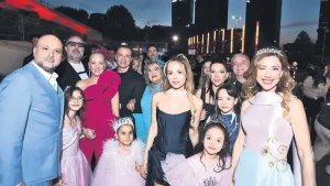 Sihirli Annem Periler Okulu galasında Anneler Günü coşkusu yaşandı