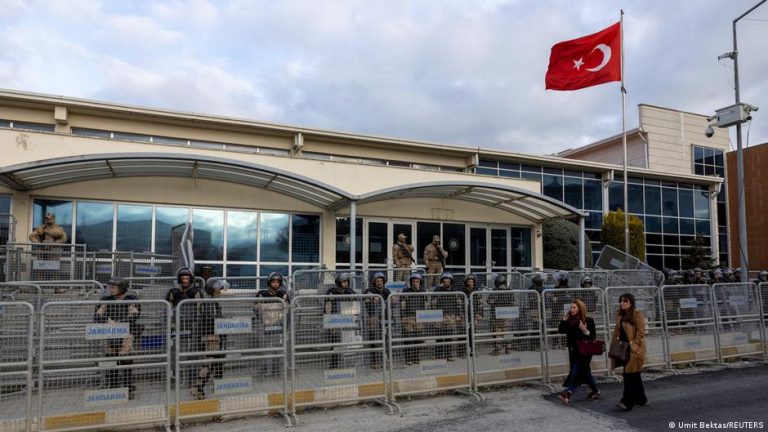 Silivri’de İBB davasında 15 kişi tahliye edilirken geriye 77 tutuklu kaldı