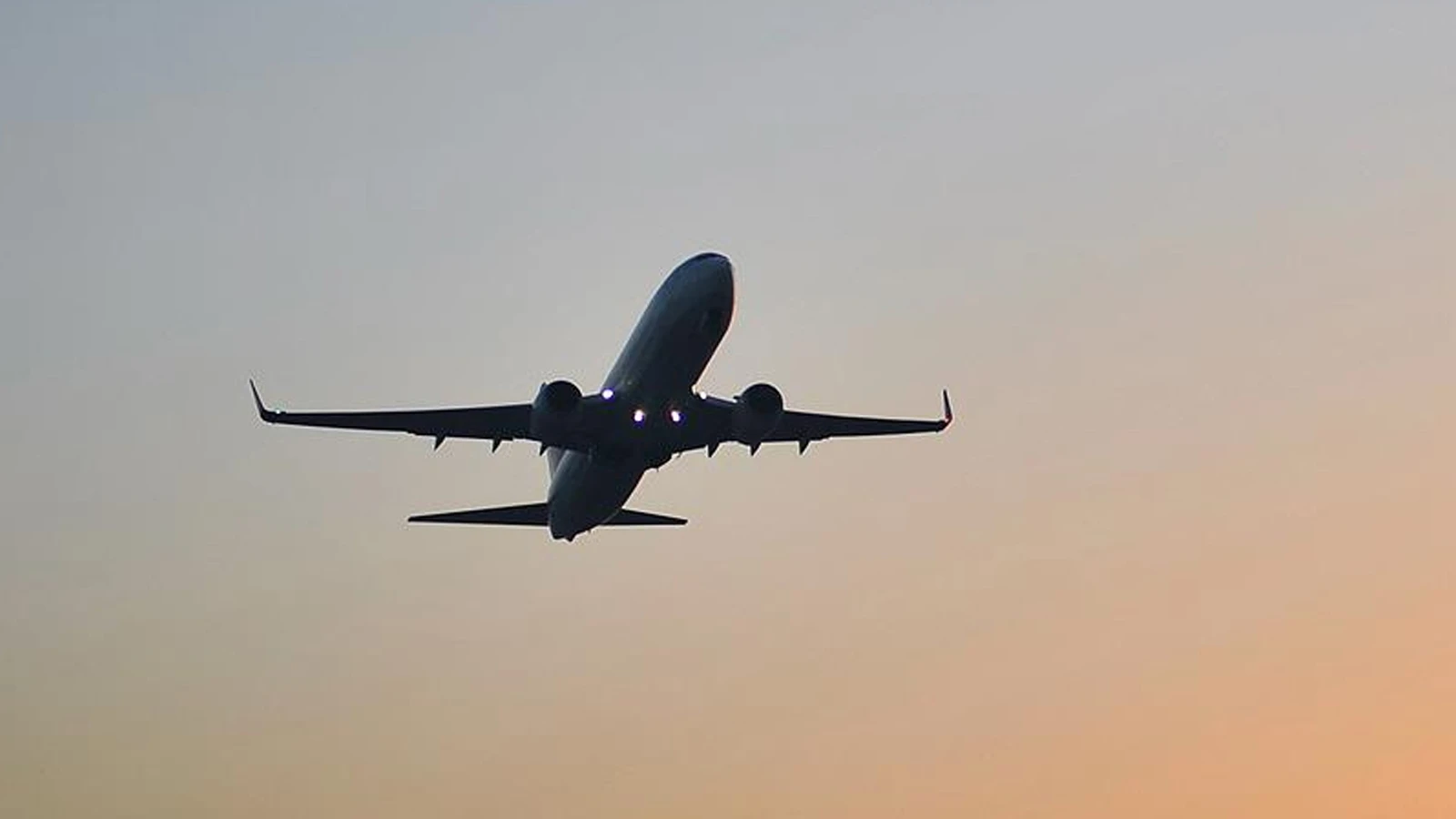SWISS Havayolları uçağı, pilot rahatsızlanınca Kazakistan’a acil iniş gerçekleştirdi