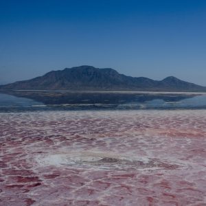 Tanzanya’daki Natron Gölü, canlıları mumyalayan eşsiz yapısıyla dikkat çekiyor