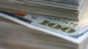 TL kredilerinin takipteki alacakları rekor seviyeye ulaşarak borç krizini derinleştiriyor