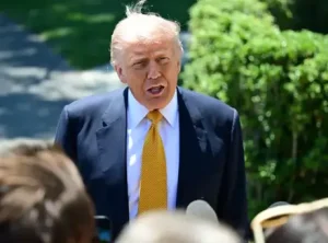Trump, Çin dönüşünde İran’a karşı askeri seçeneği masada tuttuğunu açıkladı