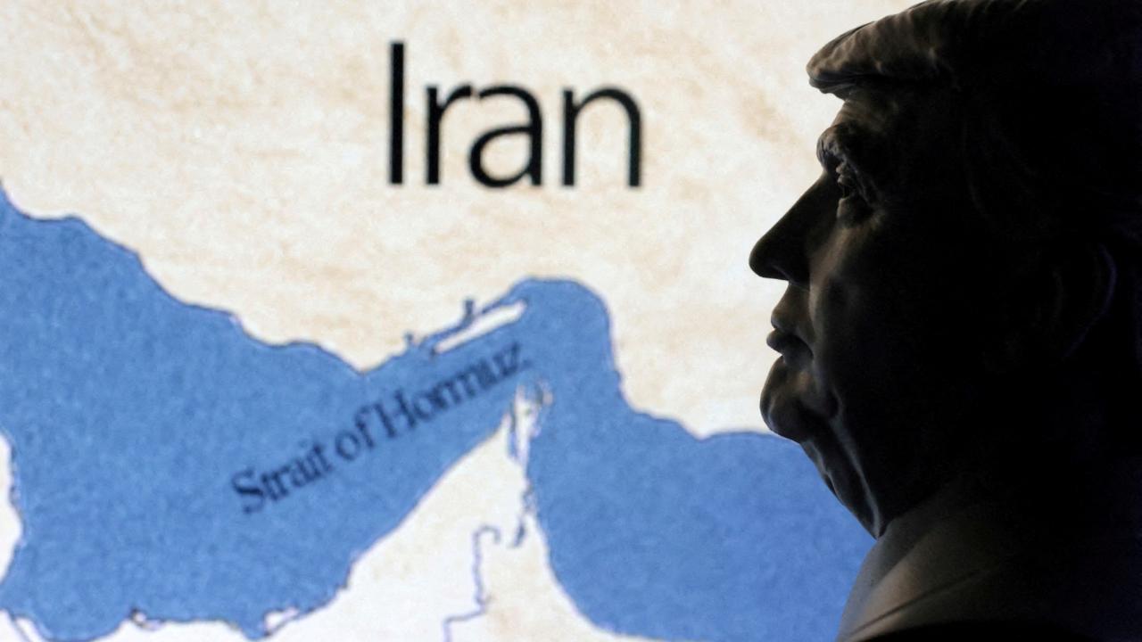 Trump, Hürmüz Boğazı’ndaki Amerikan Politikalarını Korsanlıkla Kıyasladı