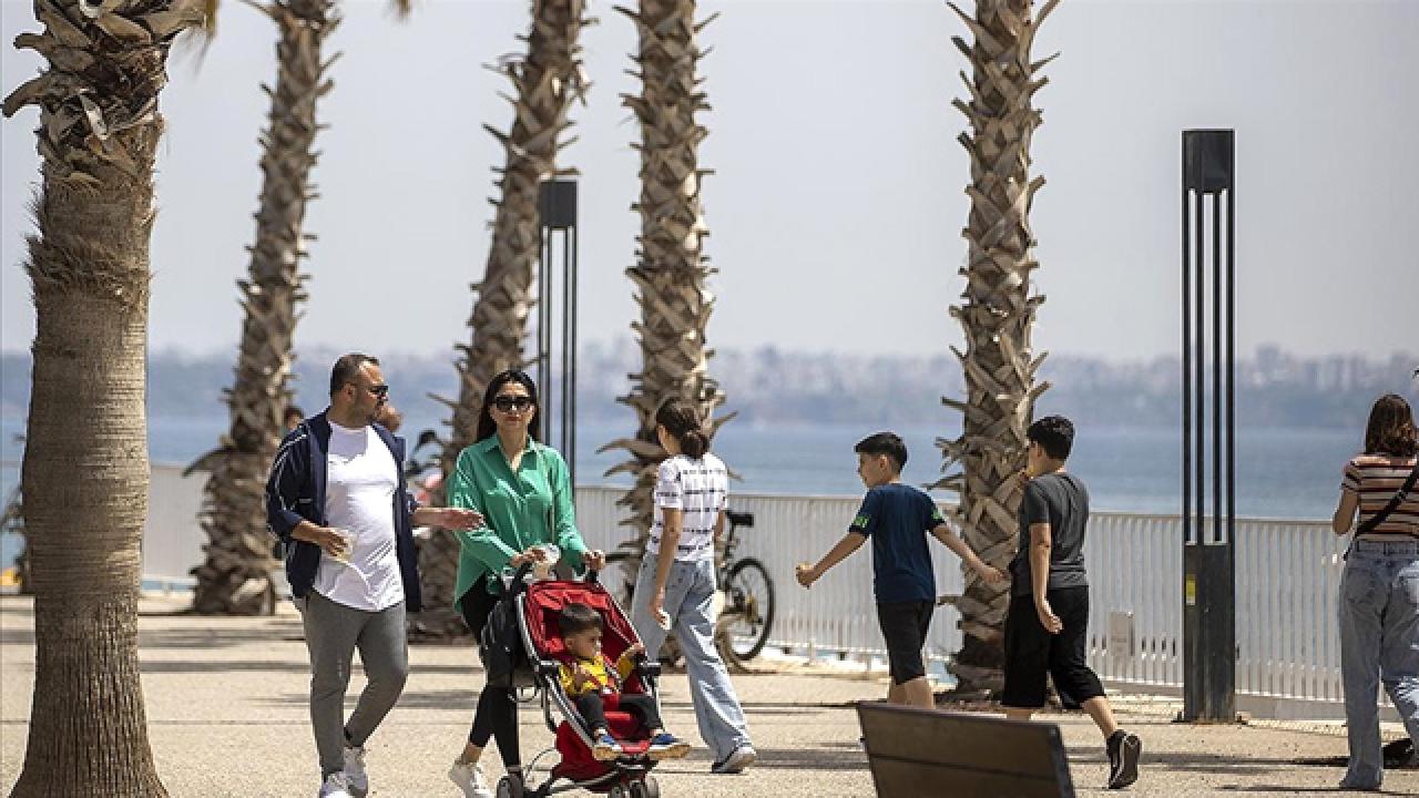 Türkiye genelinde yağışlar sona eriyor, sıcaklıklar artışa geçiyor