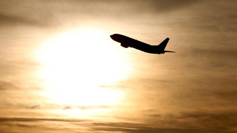 Türkiye’nin hava sahasından elde ettiği gelir geçen yıl 33 milyar liraya ulaştı