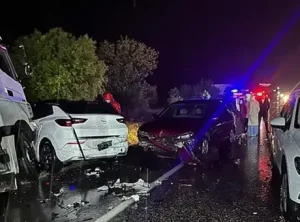 Uşak-İzmir Karayolunda Zincirleme Kazada 4 Kişi Hayatını Kaybetti
