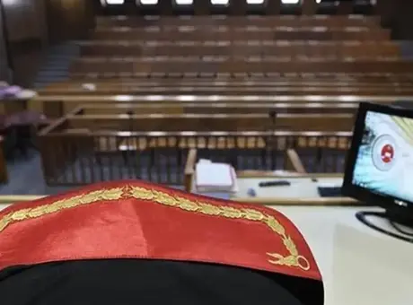 Üsküdar Belediyesindeki usulsüzlük soruşturmasında 7 kişi tutuklanarak cezaevine gönderildi