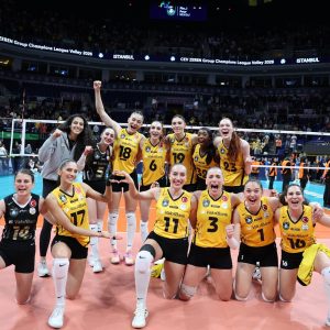 VakıfBank, Eczacıbaşı Dynavit’i yenerek Avrupa’da yedinci kez şampiyon oldu