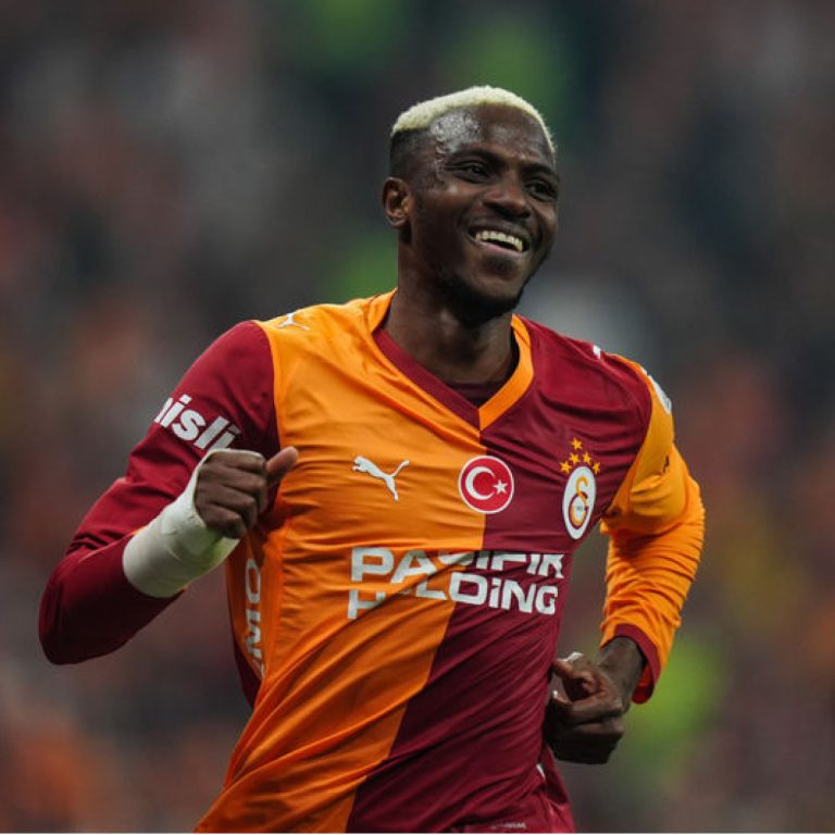 Victor Osimhen Galatasaray taraftarının koreografisini unutulmaz bir anı olarak nitelendirdi