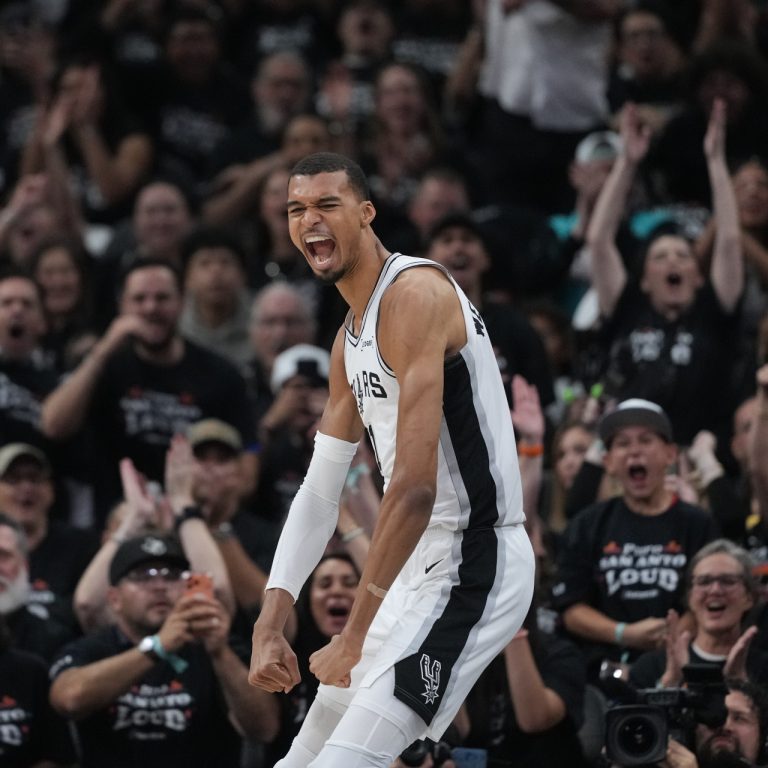 Victor Wembanyama’nın 12 blokluk performansı yetmedi, Spurs kritik maçı kaybetti