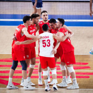 A Milli Voleybol Takımı Arjantin karşısında destansı bir geri dönüşe imza attı