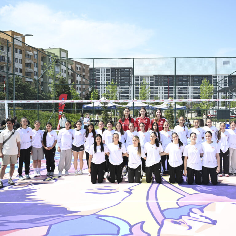 Ankara’da Voleybol Sahası Yenilendi VNL Legacy Court Projesi Hayata Geçti