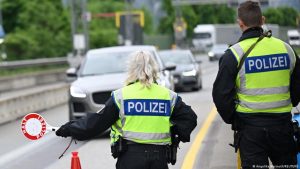Avrupa Komisyonu, Schengen’deki sınır kontrollerinin kademeli olarak kaldırılmasını istedi