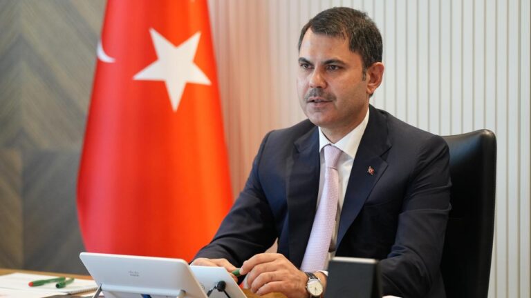 Bakan Murat Kurum, döngüsel ekonomi hedefiyle geri dönüşümde büyük artış planlıyor