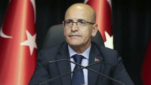 Bakan Şimşek Türkiye ekonomisinin kesintisiz 23 çeyrek büyüdüğünü açıkladı
