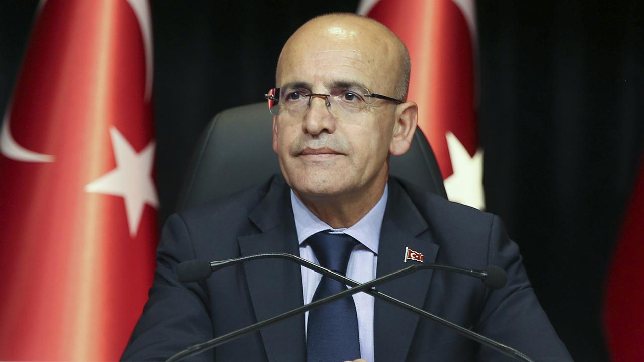 Bakan Şimşek Türkiye ekonomisinin kesintisiz 23 çeyrek büyüdüğünü açıkladı