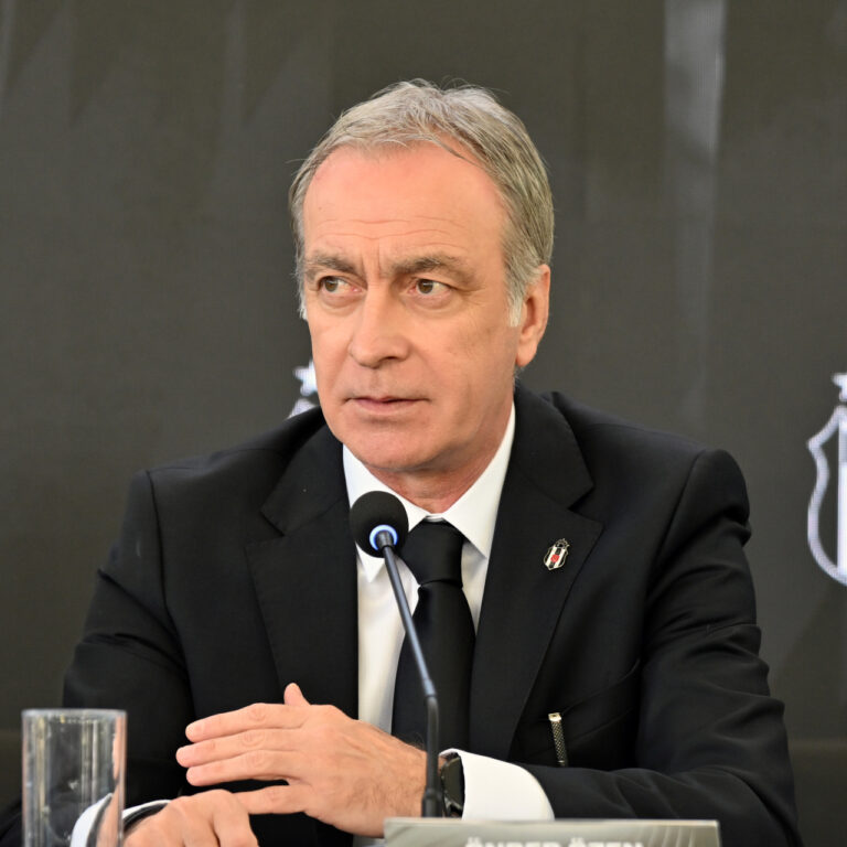 Beşiktaş, UEFA Avrupa Ligi’nde Midtjylland ile zorlu bir eşleşmeye hazırlanıyor