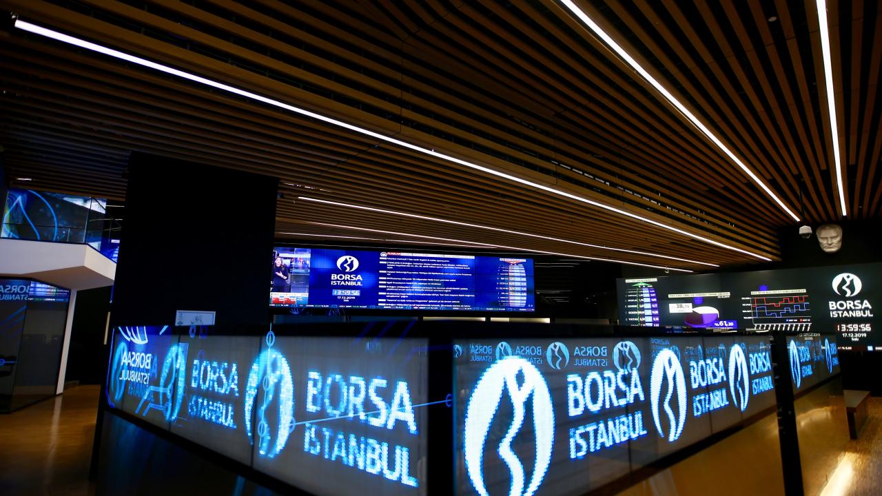 Borsa İstanbul BIST 100 endeksi güne yükselişle açılarak yatırımcılara umut verdi