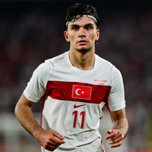 Can Uzun, Dünya Kupası bitene kadar Galatasaray transferini askıya aldı