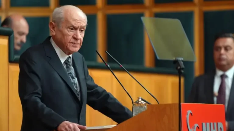 Bahçeli: “CHP’deki krizin derinleşiyor, Türkiye’yi karıştırmaya kimse cüret etmemeli”