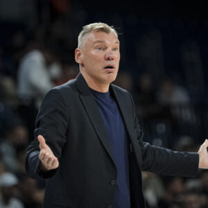 Fenerbahçe Beko’nun başantrenörü Jasikevicius Beşiktaş yenilgisi sonrası çözüm bulamadık dedi