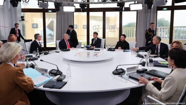 G7 Zirvesi Ukrayna Krizi İçin Rusya’ya Yaptırımların Artırılmasını Görüşüyor