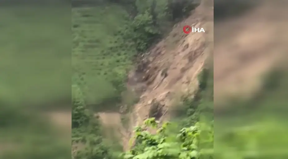 Giresun’da aşırı yağışlar sebebiyle Bulancak’ta 33 konut tedbir amaçlı boşaltıldı
