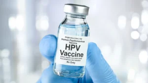 HPV aşısı genç kadınlarda rahim ağzı kanseri kaynaklı ölümleri ortadan kaldırıyor