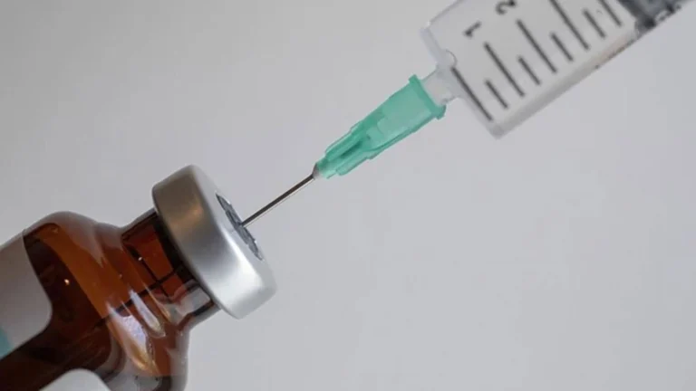İngiltere’de kızamık vakalarında artış sürerken iki çocuk hayatını kaybetti