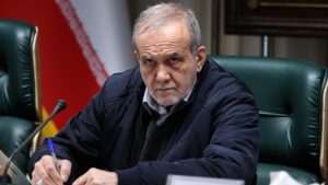 İran Cumhurbaşkanı Pezeşkiyan ekonomik çıkmazdan kurtulmak için yeni strateji önerdi