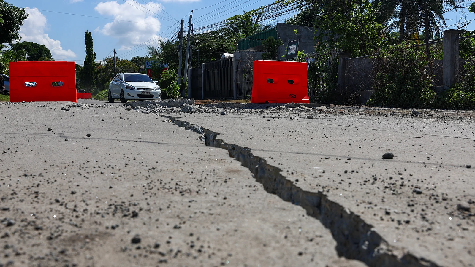 Mindanao’da 7,8 büyüklüğündeki deprem can kaybını artırdı, ölü sayısı 61 oldu