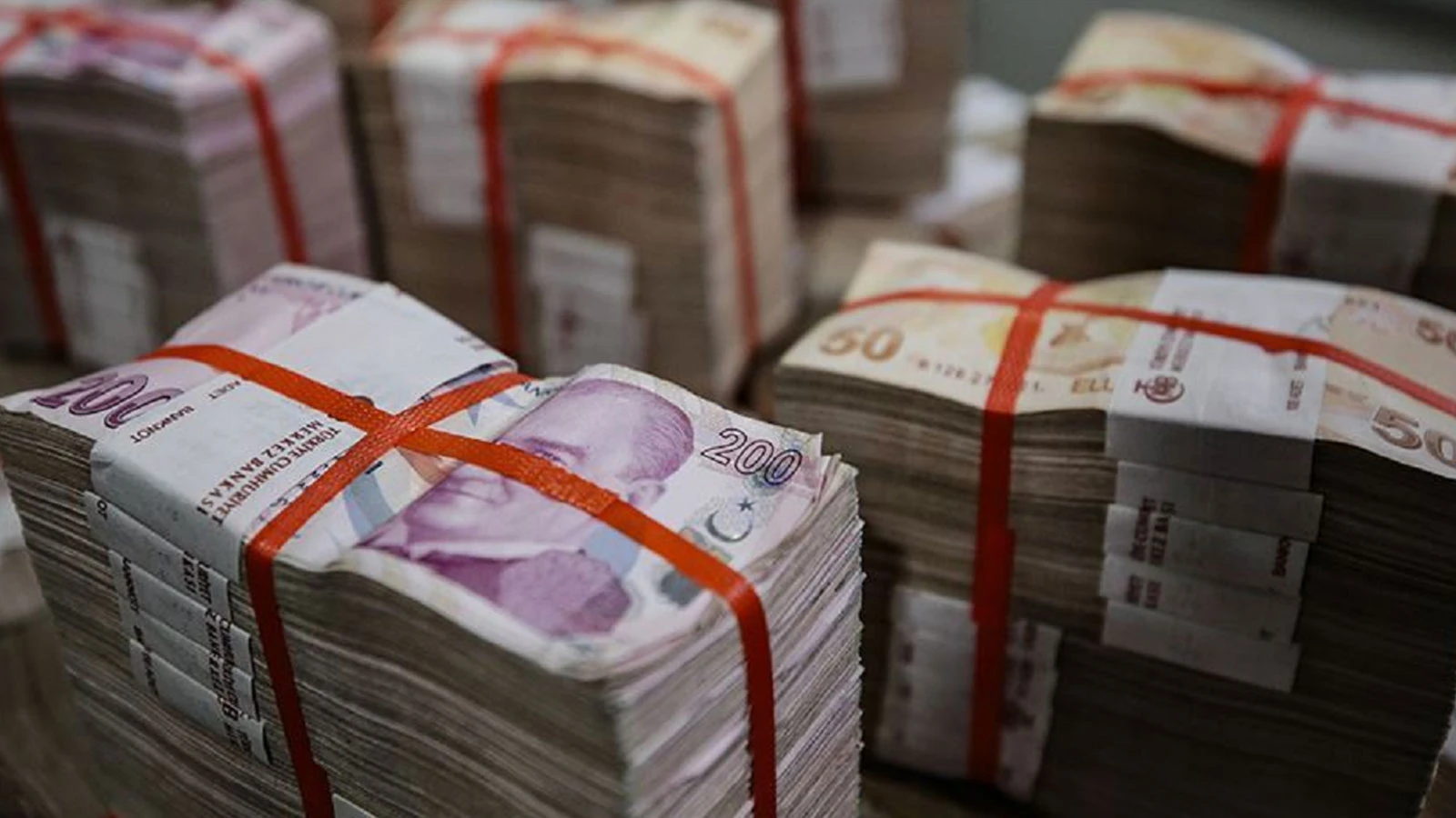 OECD ve EBRD’nin Türkiye büyüme tahminlerini düşürmesi yatırımcıları endişelendirdi