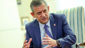 Özgür Özel’in TBMM’deki konuşması CHP içindeki tartışmaları alevlendirdi