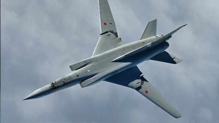 Rusya’da Tupolev Tu-22M3 bombardıman uçağının düşüşü endişe yarattı